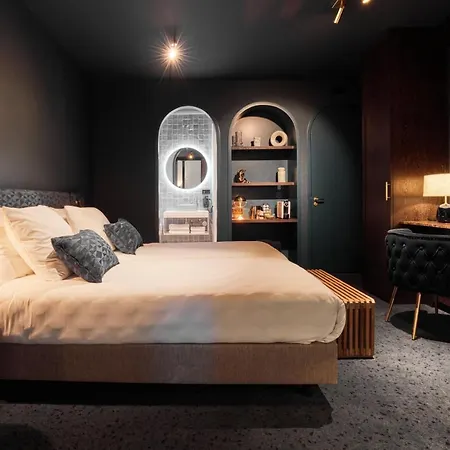 Hotel Heavens Hoorn (North Holland)