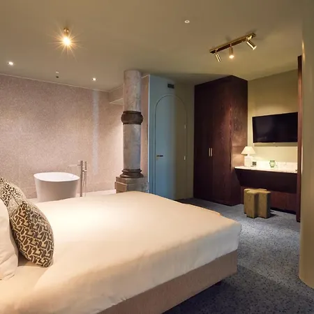 Hotel Heavens 4*