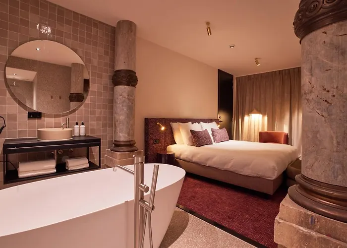 Heavens מלון הורן